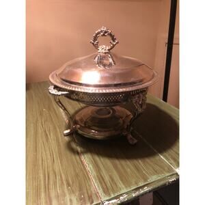Vintage 3 Piece Wm. Rogers Silver Plate Casserole Server 1.5 Qt PYREX Dish
